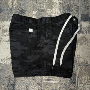 Vuori Ripstop Shorts Womens Large Gray Camo Mid Rise Casual Ladies